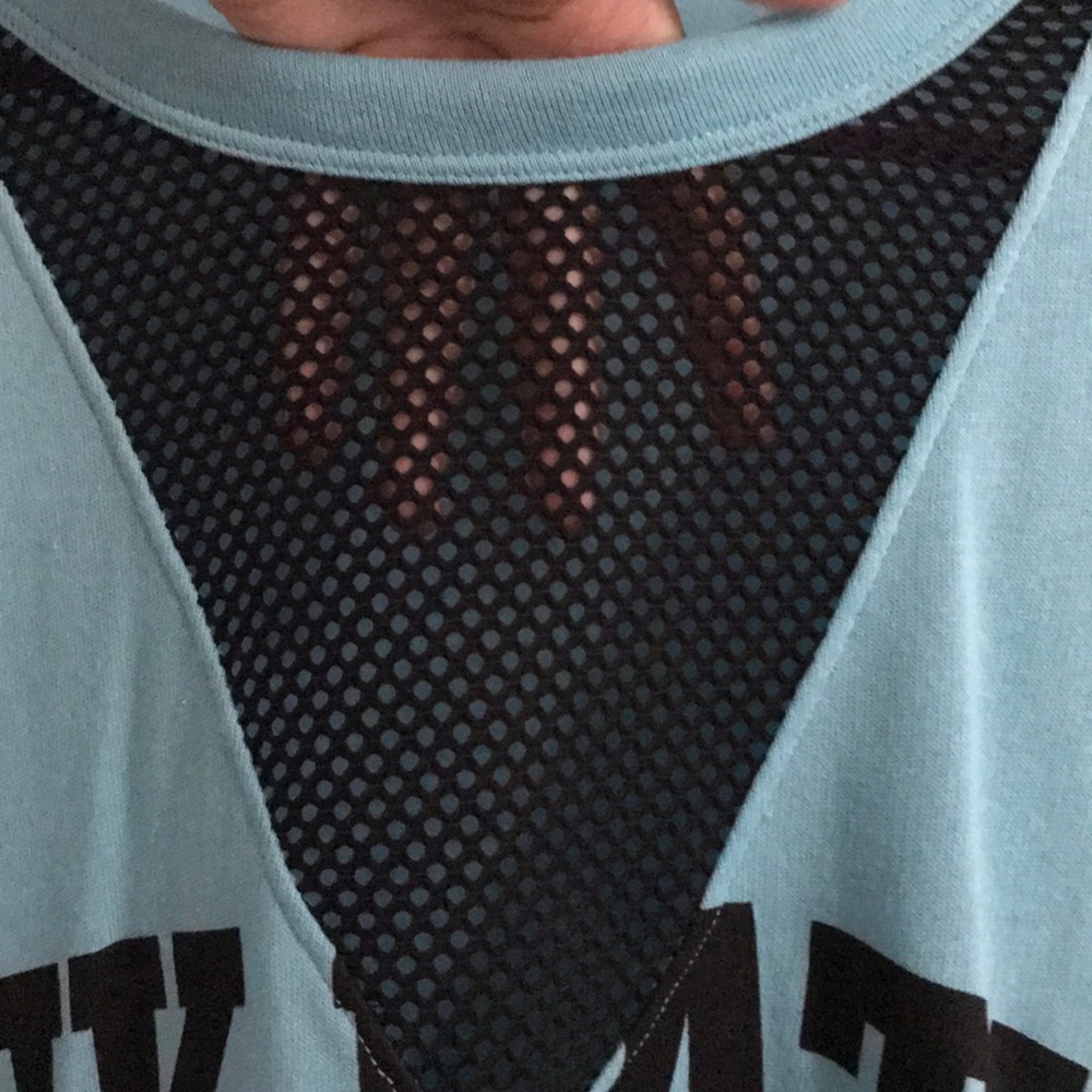 PINK pull over - Picture 2 of 5